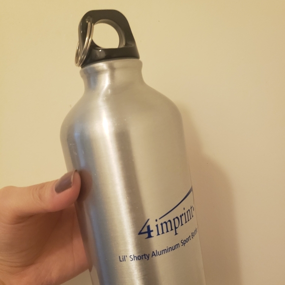 Set of 8 Water Bottles - Picture 6 of 10